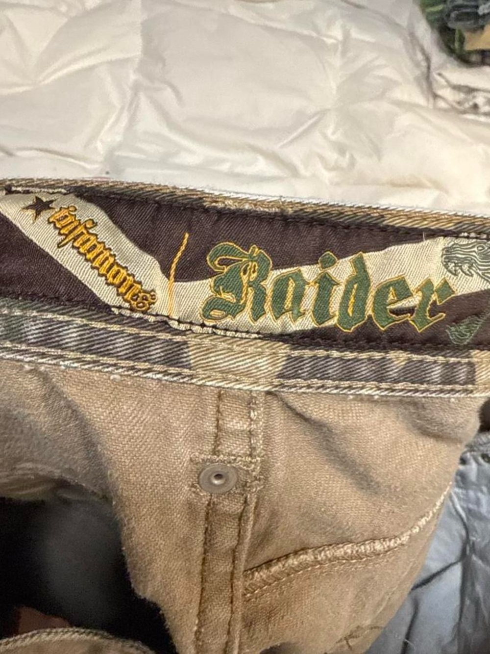 Y2K Raider Distressed Multipocket Baggy Jorts - Picture 4 of 5